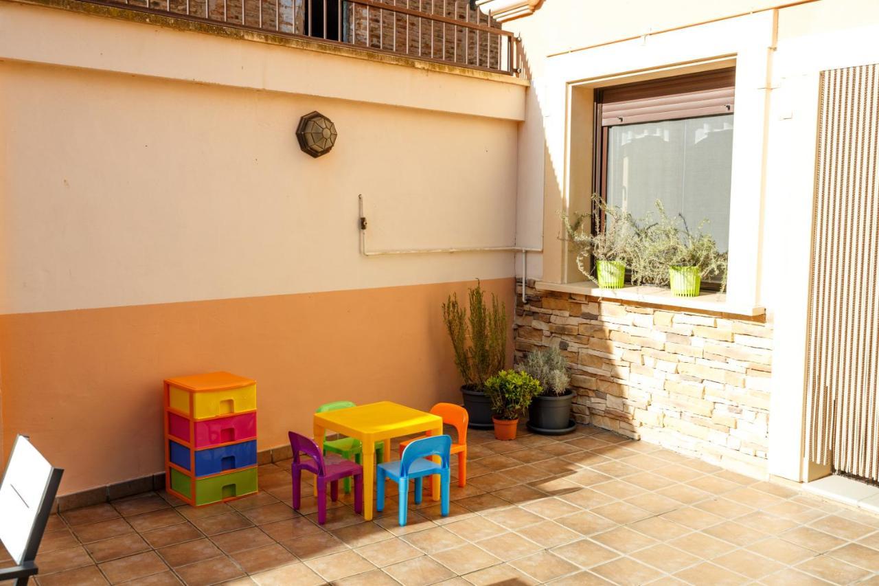 Casa Rural La Pinta- Sendaviva Y Bardenas Villafranca المظهر الخارجي الصورة