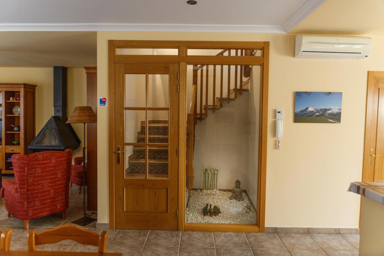 Casa Rural La Pinta- Sendaviva Y Bardenas Villafranca المظهر الخارجي الصورة